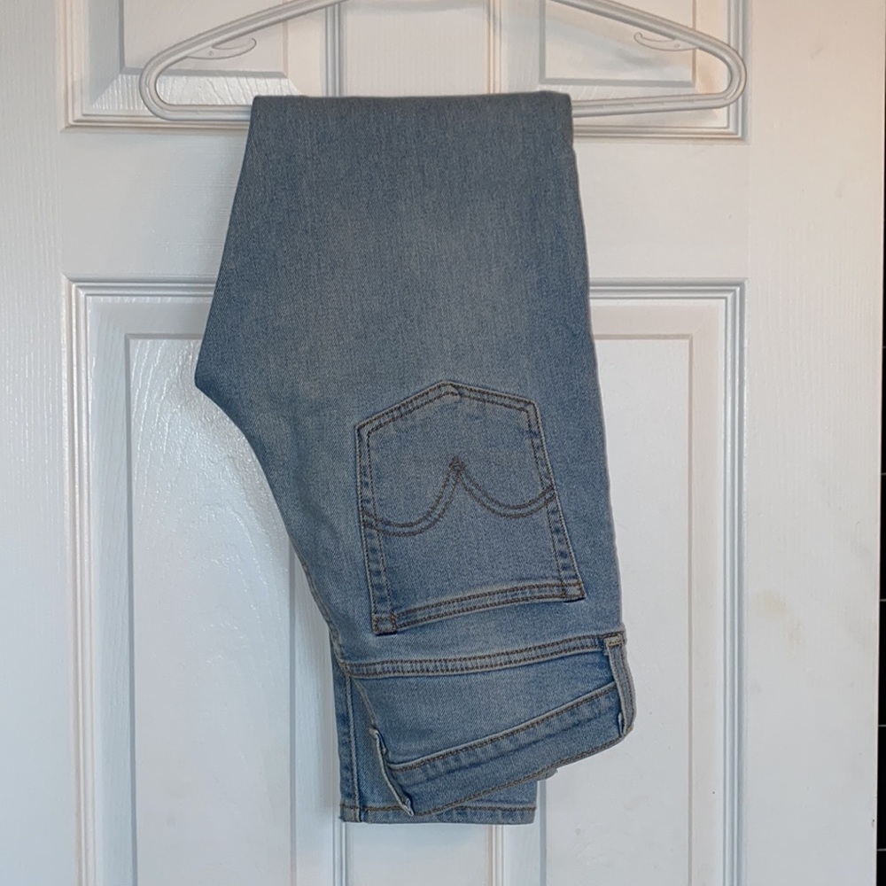 Wedgie Levi’s jeans